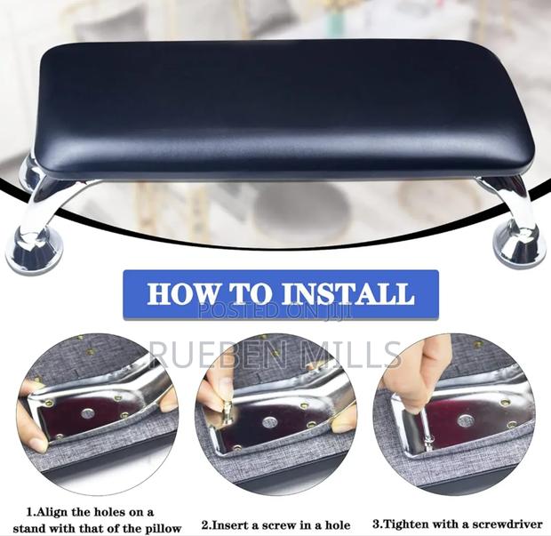 Soft Microfiber Leather Nail Arm Rest for Acrylic Nails · Photo 4
