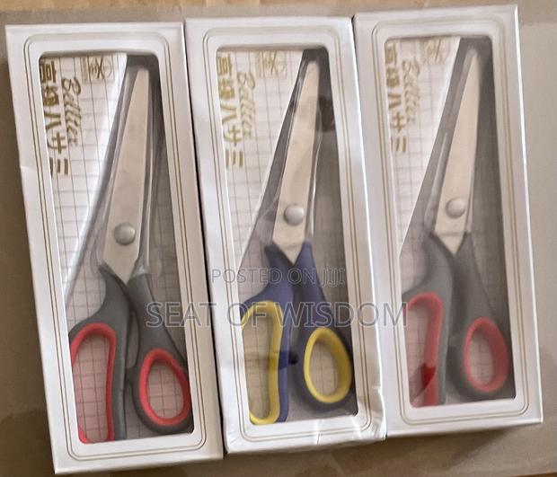 Pinking Shears · Photo 4