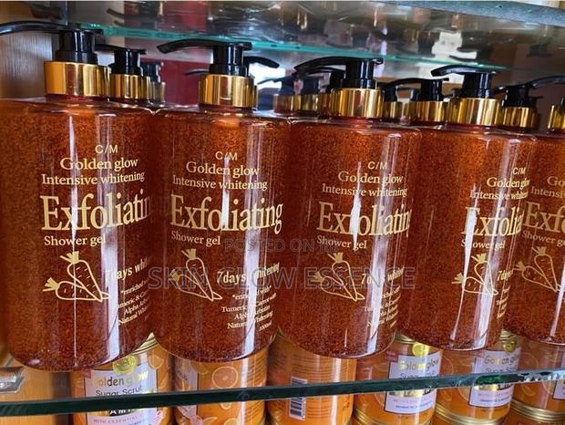 Golden Glow Intensive Whitening Bath · Photo 2