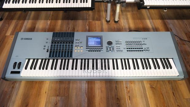 Yamaha Motif Xs8 · Photo 2