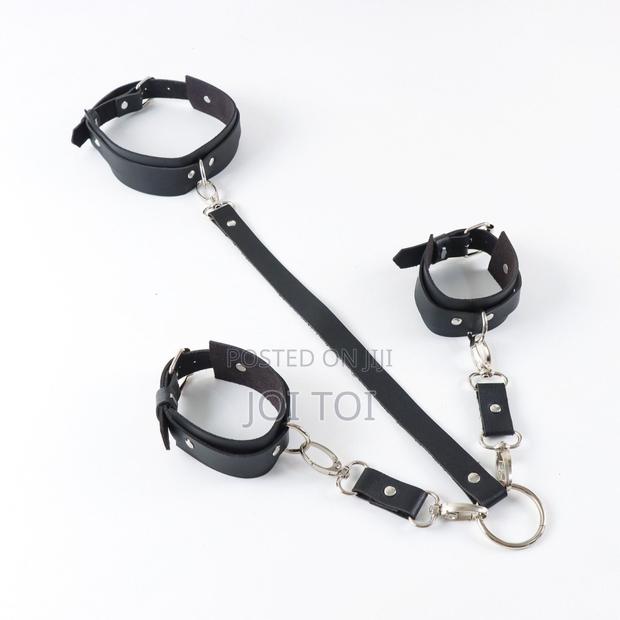 Neck and Hand Cuff · Photo 3