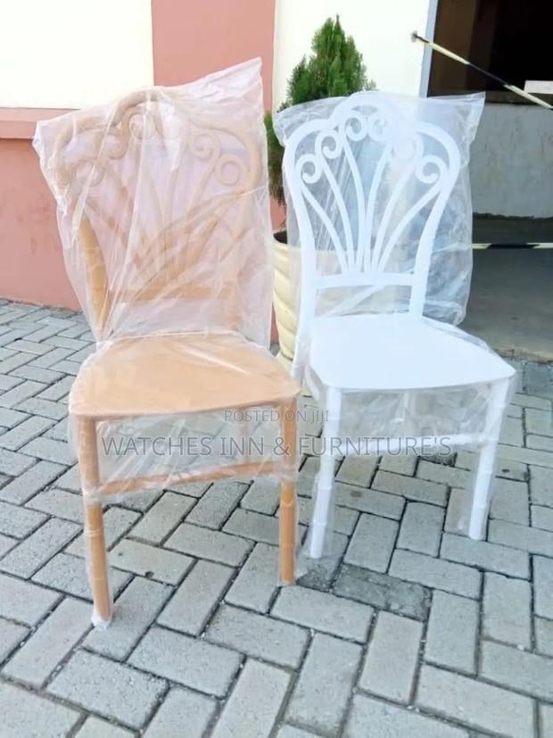 Tiffany/ Chivalry Event Chair ( Best Deals Wholesale ) · Photo 2