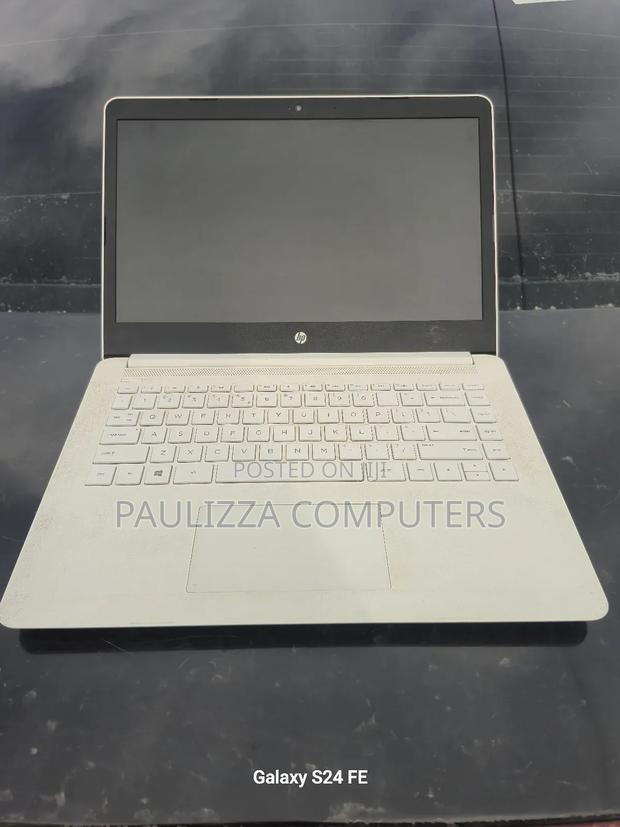 Laptop HP 14-dq1025cl 8GB Intel Core i5 SSD 256GB