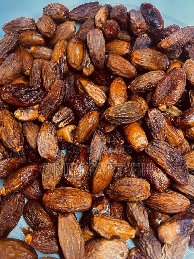 Dried Dates Fruit.