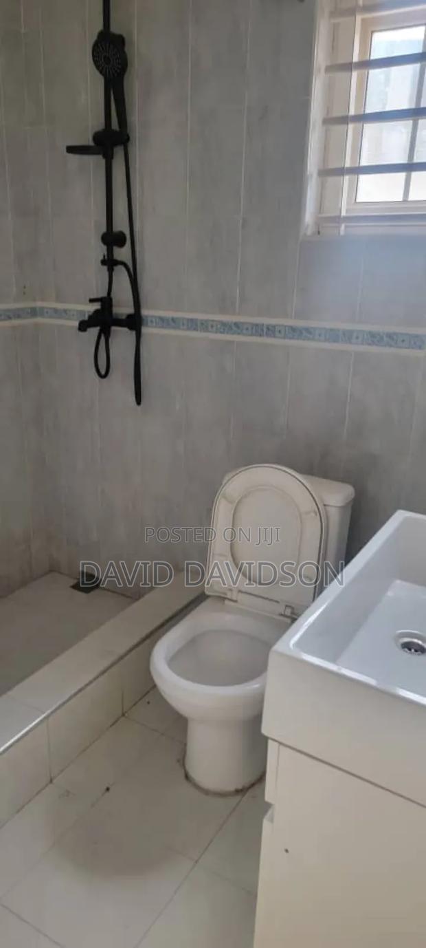 6bdrm House in 6 Bedroom Plus A, Tema Metropolitan for sale · Photo 4
