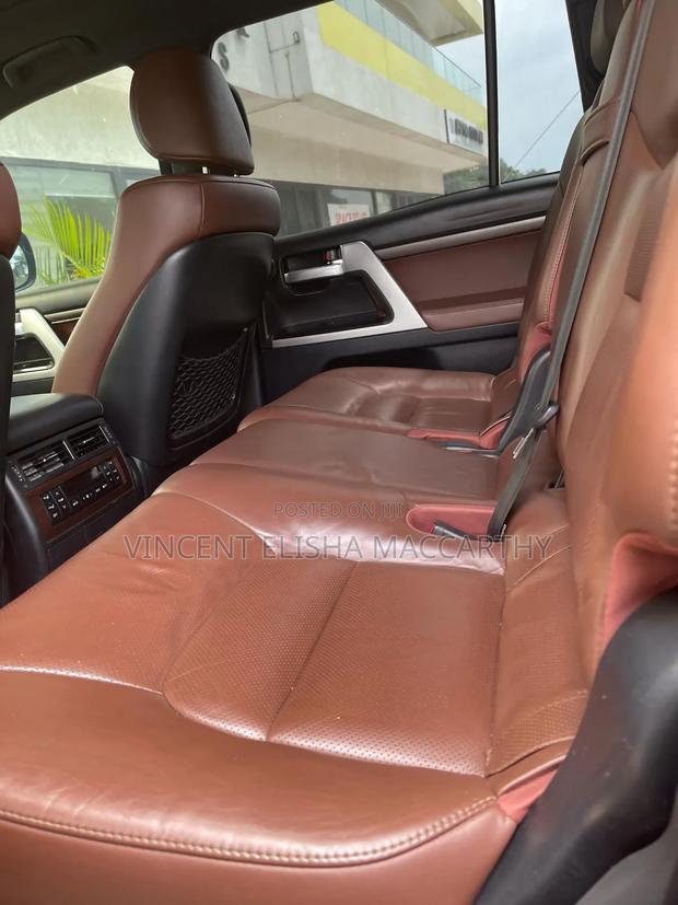 Toyota Land Cruiser 2020 Black