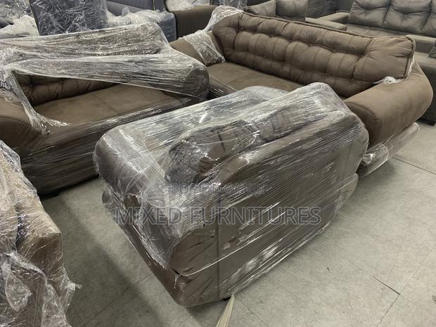 Exclusive 6 Seats Leather Sofa for Living Room · Photo 3