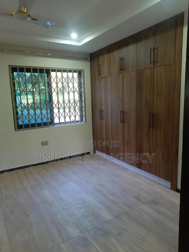 2bdrm Apartment in Unique Key Agency, West Legon for rent · Photo 3