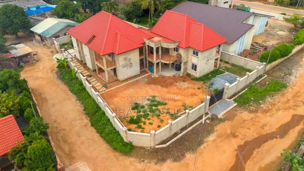 10 Bedrooms Titled Property at Haato for Sale