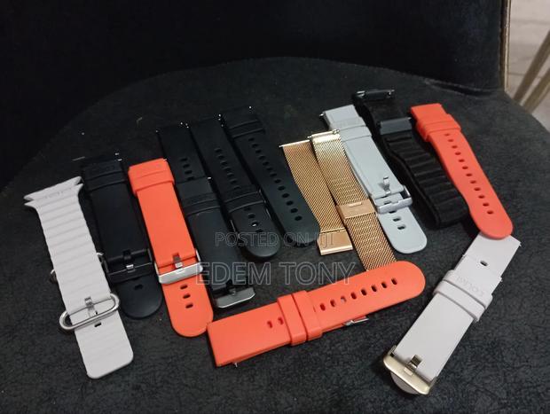 22" Silicone Metal Smart Watch Straps Available · Photo 4