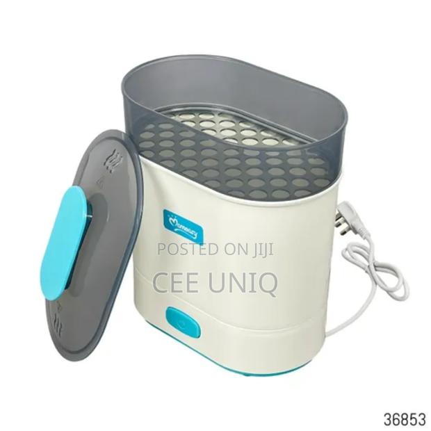 Momeasy Electric Bottle Sterilizer · Photo 3