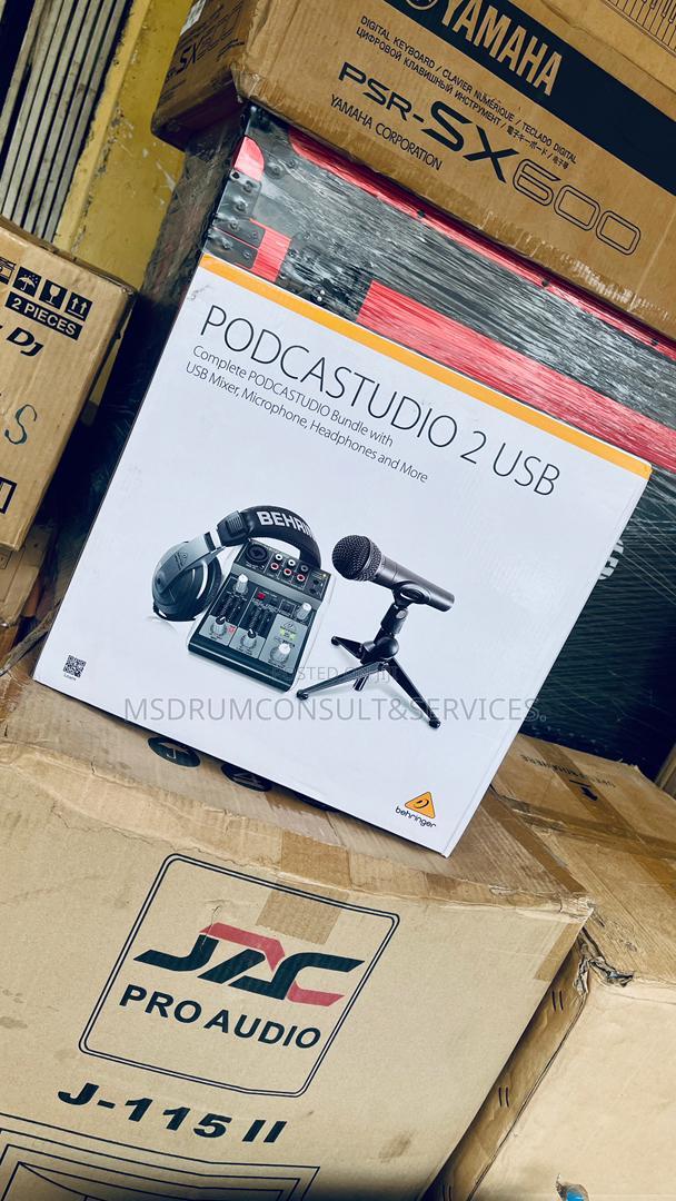 Podcast Studio Set photo 2