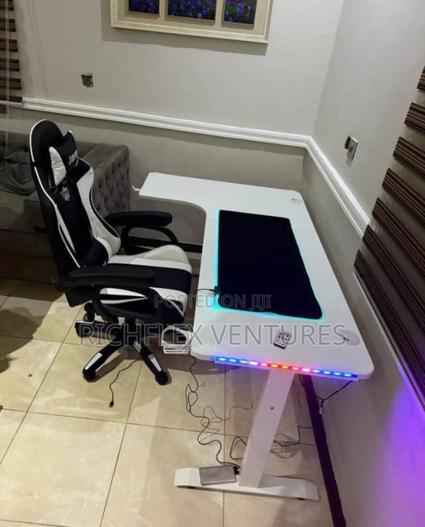 L Shaped Gaming/Office/Studio/Study Desk · Photo 1