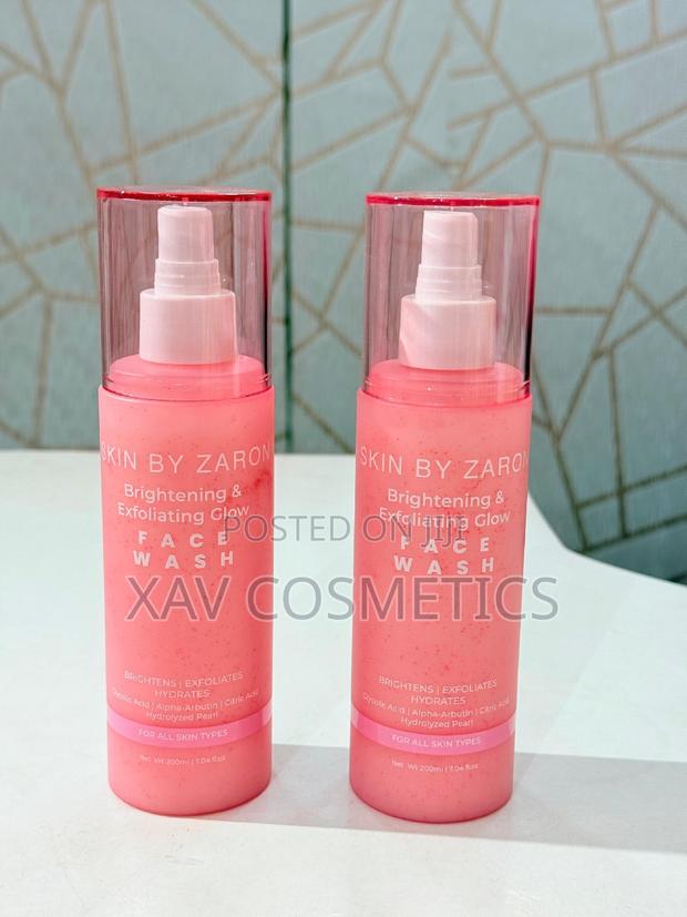 Skin by Zaron Brightening Exfoliating Glow Face Wash · Photo 2