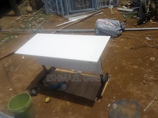 Strong Governise Pipe With Laminated Plywood · Photo 1