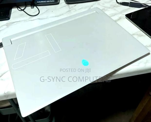 Laptop Dell Alienware X17 R2 40GB Intel Core I7 SSD 2T photo 2