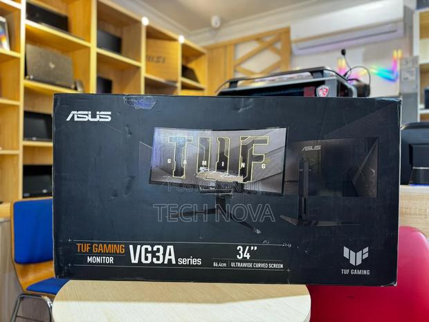 Asus Tuf Curved Gaming Monitor · Photo 3