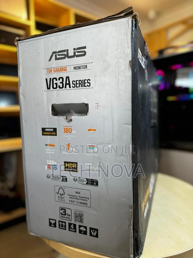 Asus Tuf Curved Gaming Monitor · Photo 4