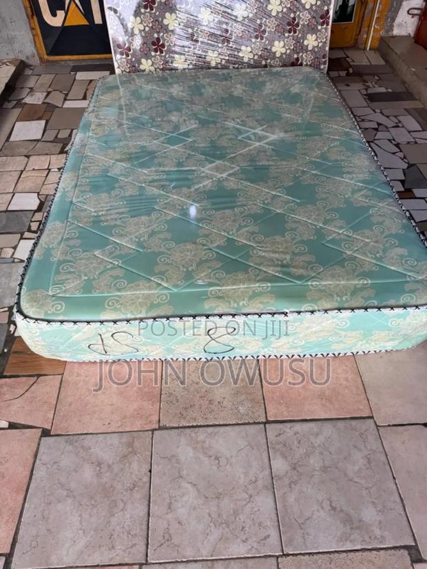 8inches Double Mattress for Sale · Photo 2