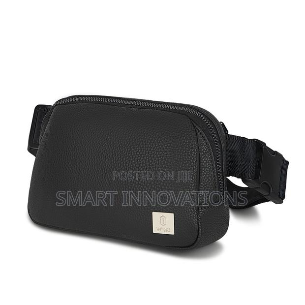 Leather Crossbody Bag photo 6