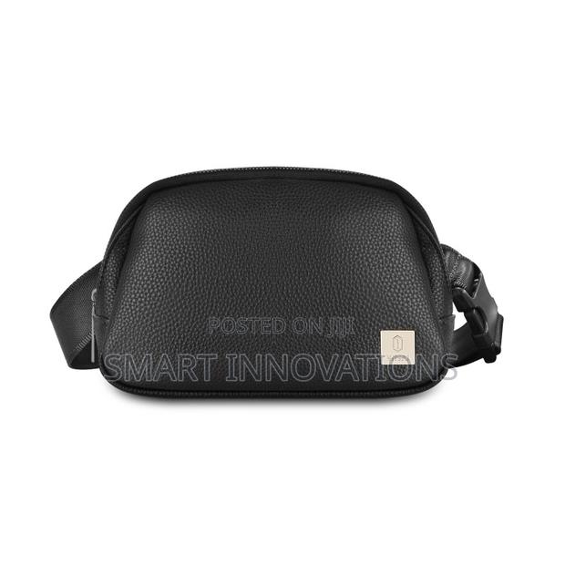 Leather Crossbody Bag photo 7