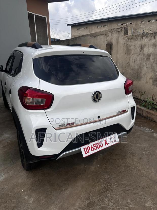 Dongfeng EV EX1 33 kW FWD 2022 White photo 7
