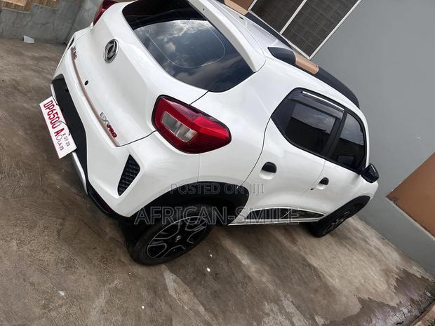 Dongfeng EV EX1 33 kW FWD 2022 White photo 5