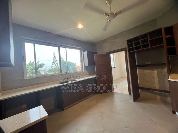 3bdrm Apartment in Wisa Group, Ablekuma for rent · Photo 3