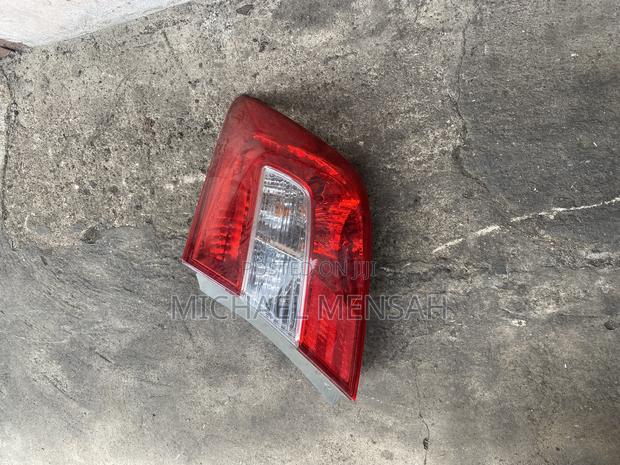 Honda Civic photo 2