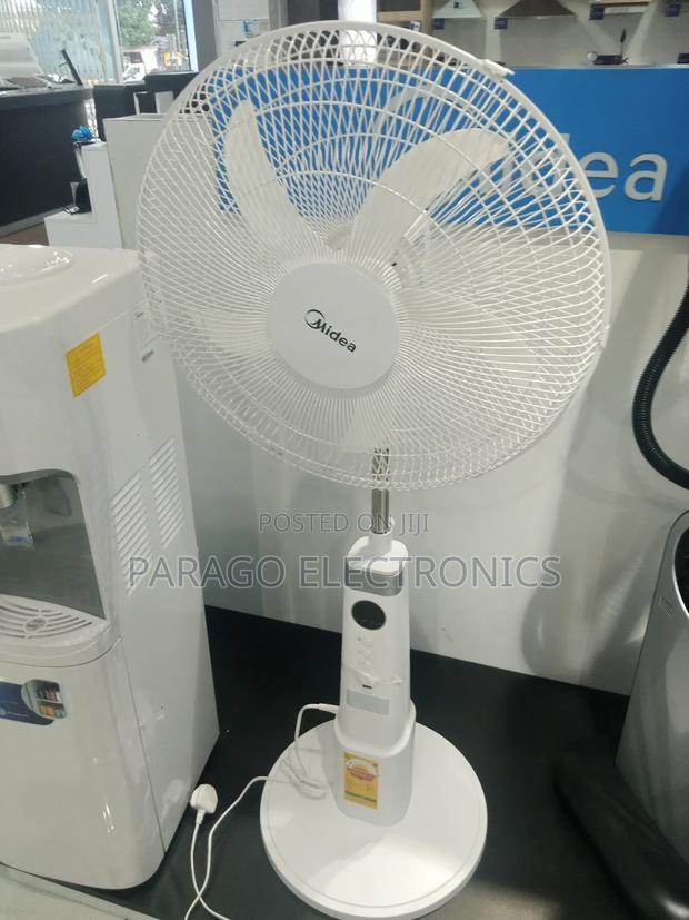Midea-18′′-Rechargeable-Standing-Fan-Fs45-23mrd photo 3