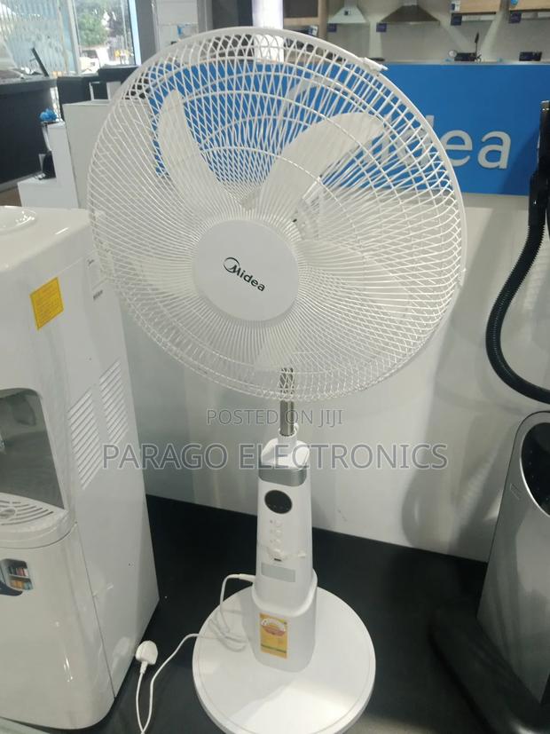 Midea-18′′-Rechargeable-Standing-Fan-Fs45-23mrd photo 5