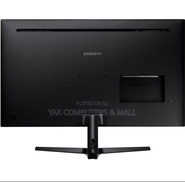 Samsung 32inch Gaming and Graphics Monitor With Va Panel