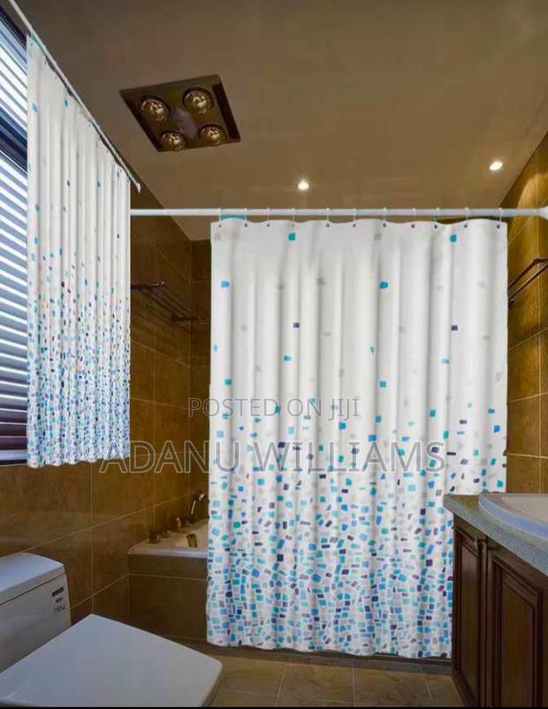 Durable 2in1 Shower Curtain With 12 Hooks ( Door Window) · Photo 4
