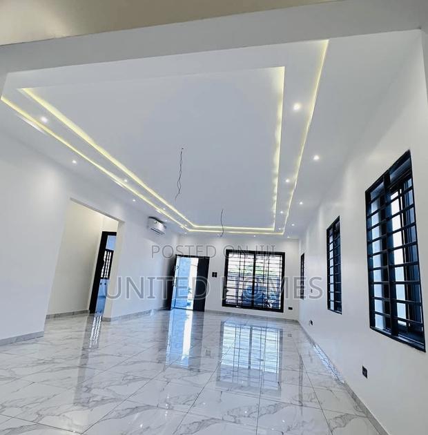 3bdrm House in Adenta for sale · Photo 4