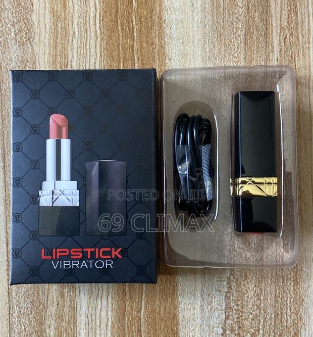 Lipstick Vibrator · Photo 2