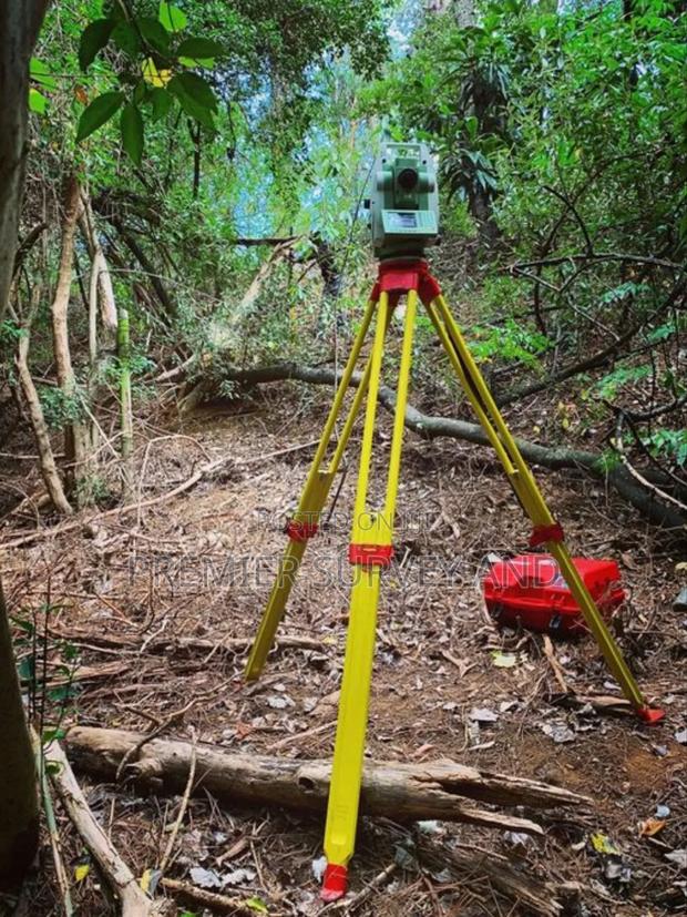 Accurate Reliable Survey Service · Photo 4