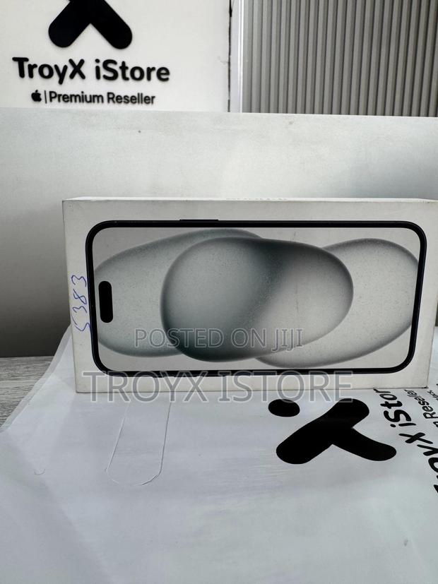 New Apple iPhone 15 Plus 128 GB Black