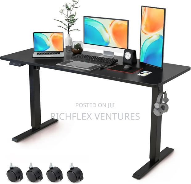 Electric Heights Adjustable Desk · Photo 3