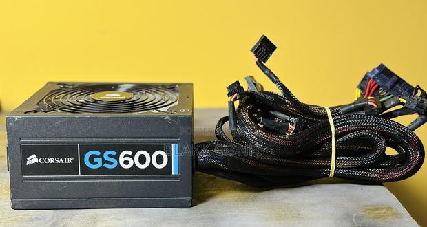 Corsair Gs 600w Gaming Power Supply · Photo 2