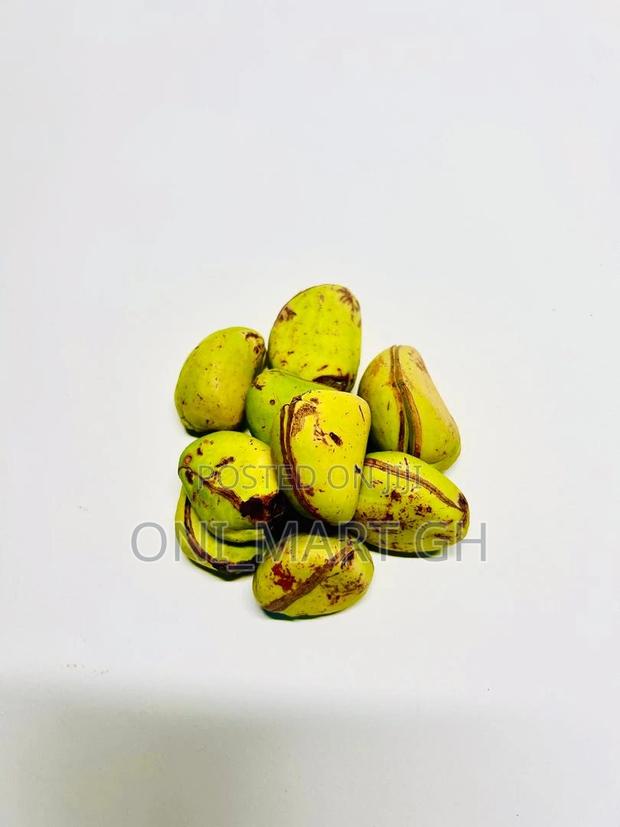 African Kola Nut photo 2