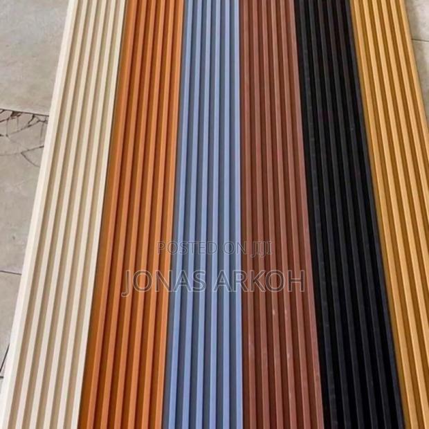 Fluted Panel · Photo 3