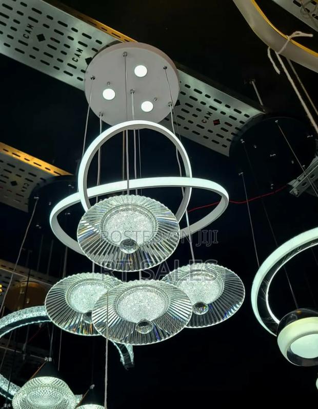 Star Docor Ceiling Chandelier Light · Photo 2