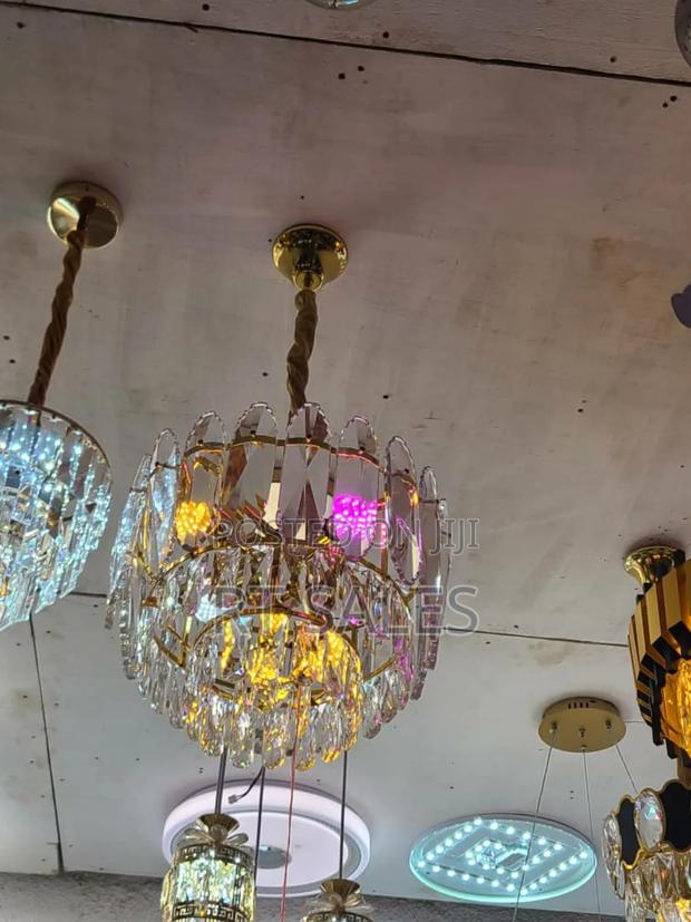 Crystal Body Star Chandelier Light. · Photo 2