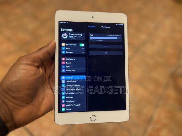 Apple iPad mini 4 128 GB Silver photo 5