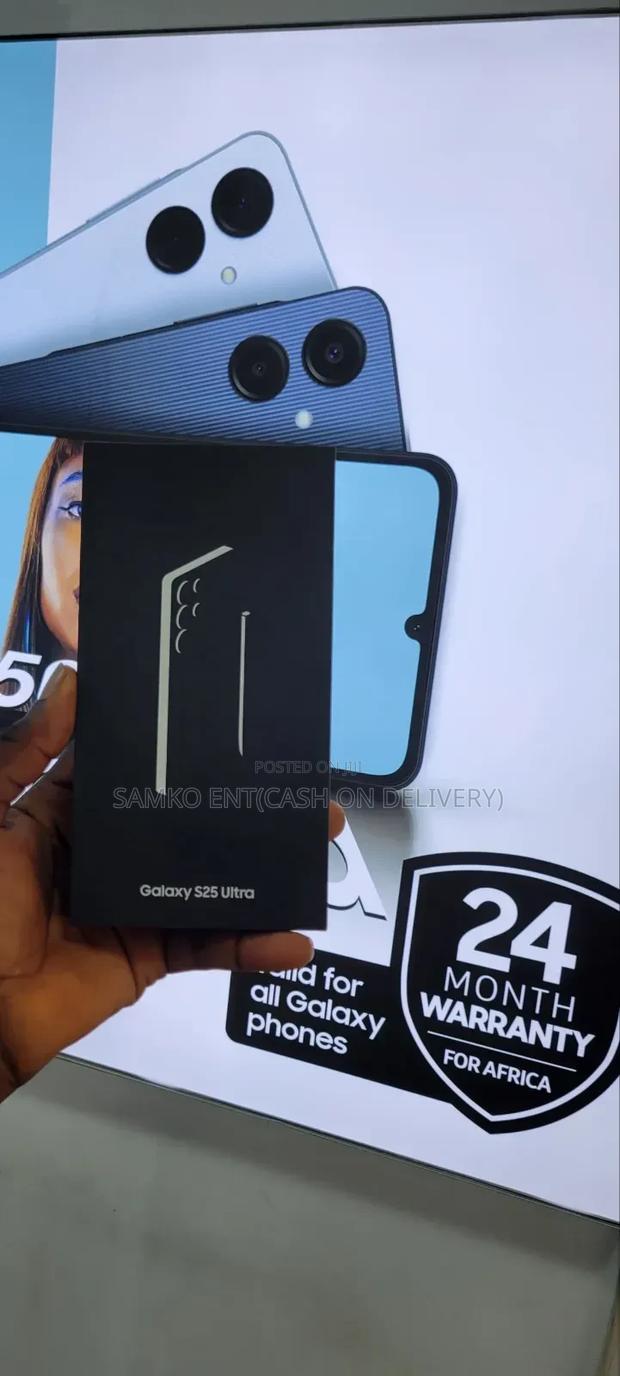 New Samsung Galaxy S25 Ultra 256 GB Black photo 3