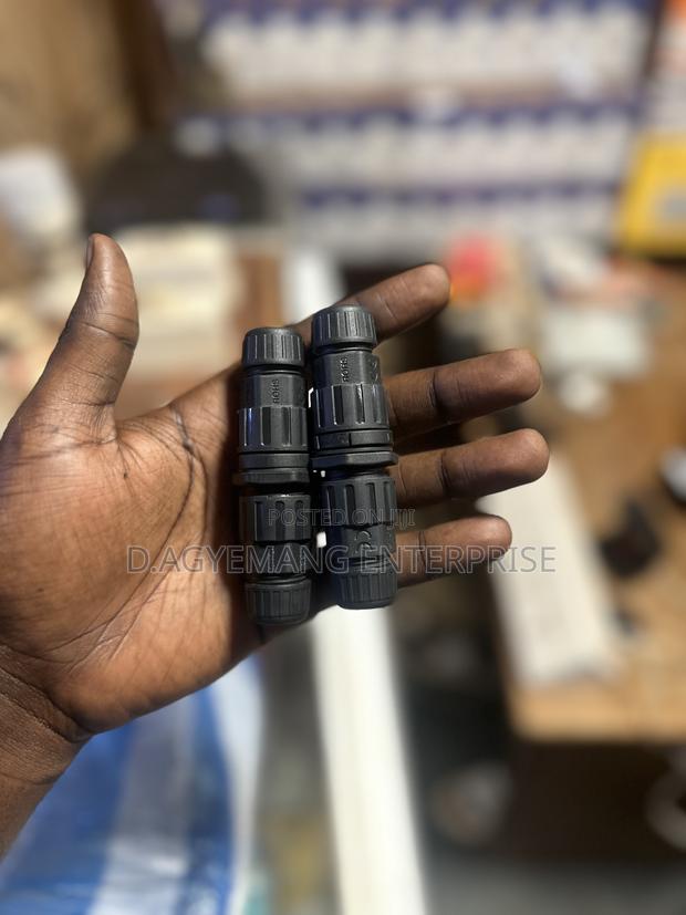 Waterproof Couplers · Photo 4