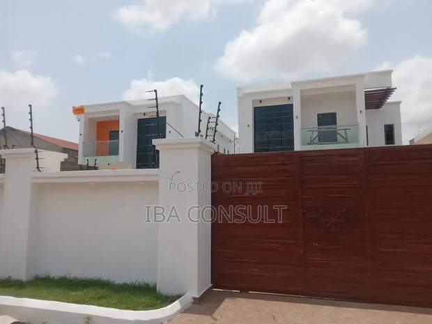 4 Bedrooms House for Sale at Pantang Oyarifa Road.