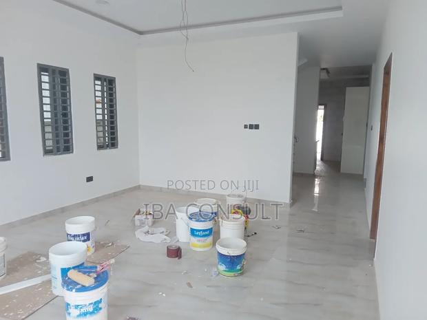 4 Bedrooms House for Sale at Pantang Oyarifa Road.