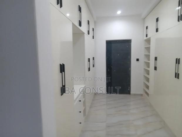 4 Bedrooms House for Sale at Pantang Oyarifa Road.