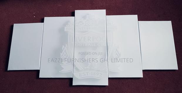 Liverpool Club Football All White Canvas Wall Arts 3d Frame · Photo 3